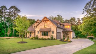 Pennsylvania Luxury Housing Market 2026: High-End Homes Sell in Just 6 Days (Featured)